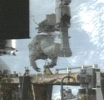 Фазо телескопини таъмирлаш жараёни, 2002 йилда суратга олинган